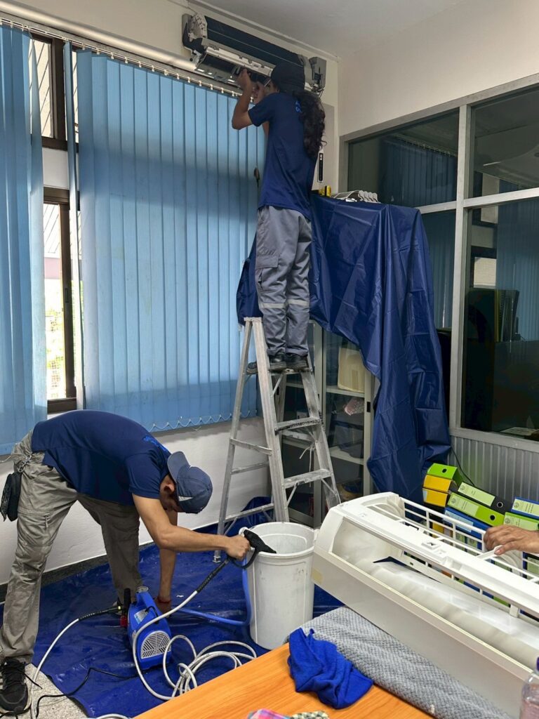 LINE_ALBUM_งานล้างพุทธมณฑล_250523_36