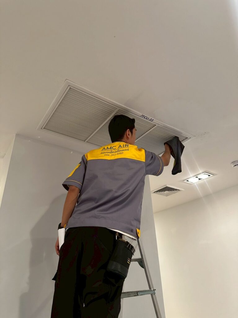 LINE_ALBUM_มหาวิทยาลัยนวมินทร์_250523_14